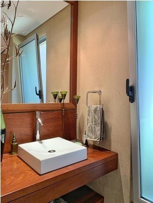 Excelente residencia en Barrio Privado en Laguna Blanca